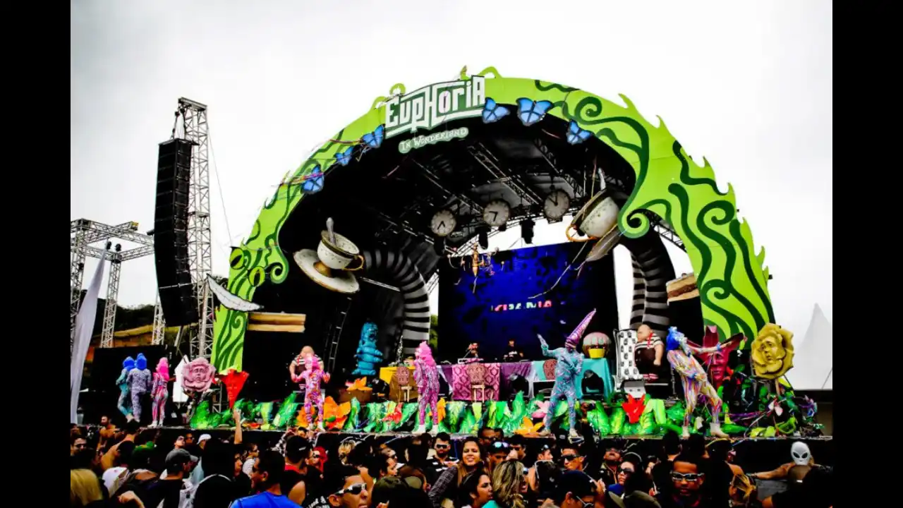 Euphoria - Fotos de 2012